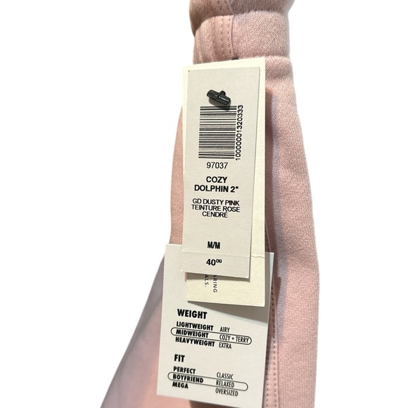 Aritzia Sweatfleece women’s short, size medium in Dusty Pink - Picture 4 of 4